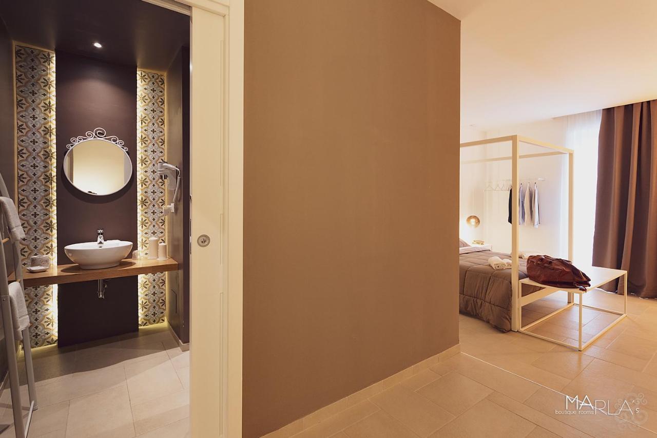 Marla'S Boutique Rooms Noto Exterior photo