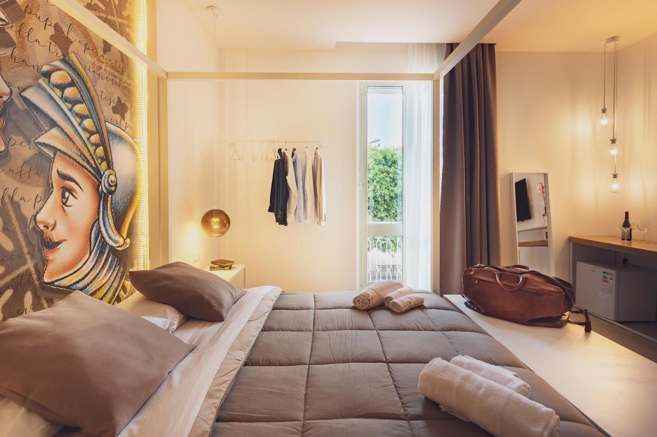 Marla'S Boutique Rooms Noto Exterior photo