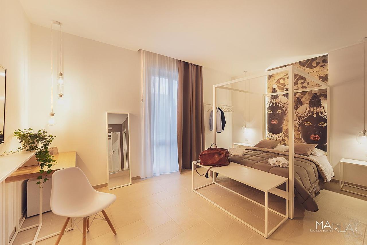 Marla'S Boutique Rooms Noto Exterior photo