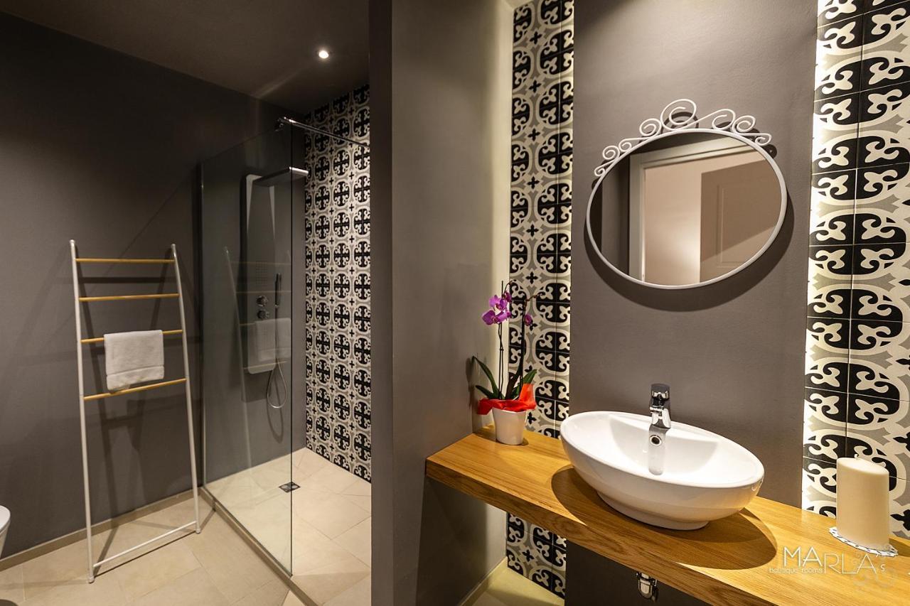 Marla'S Boutique Rooms Noto Exterior photo