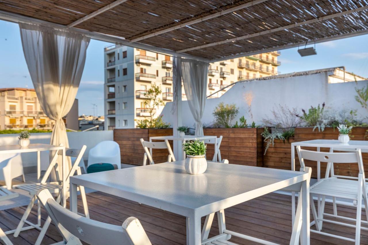Marla'S Boutique Rooms Noto Exterior photo